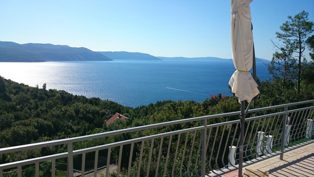 Plavcic Apartment Plomin